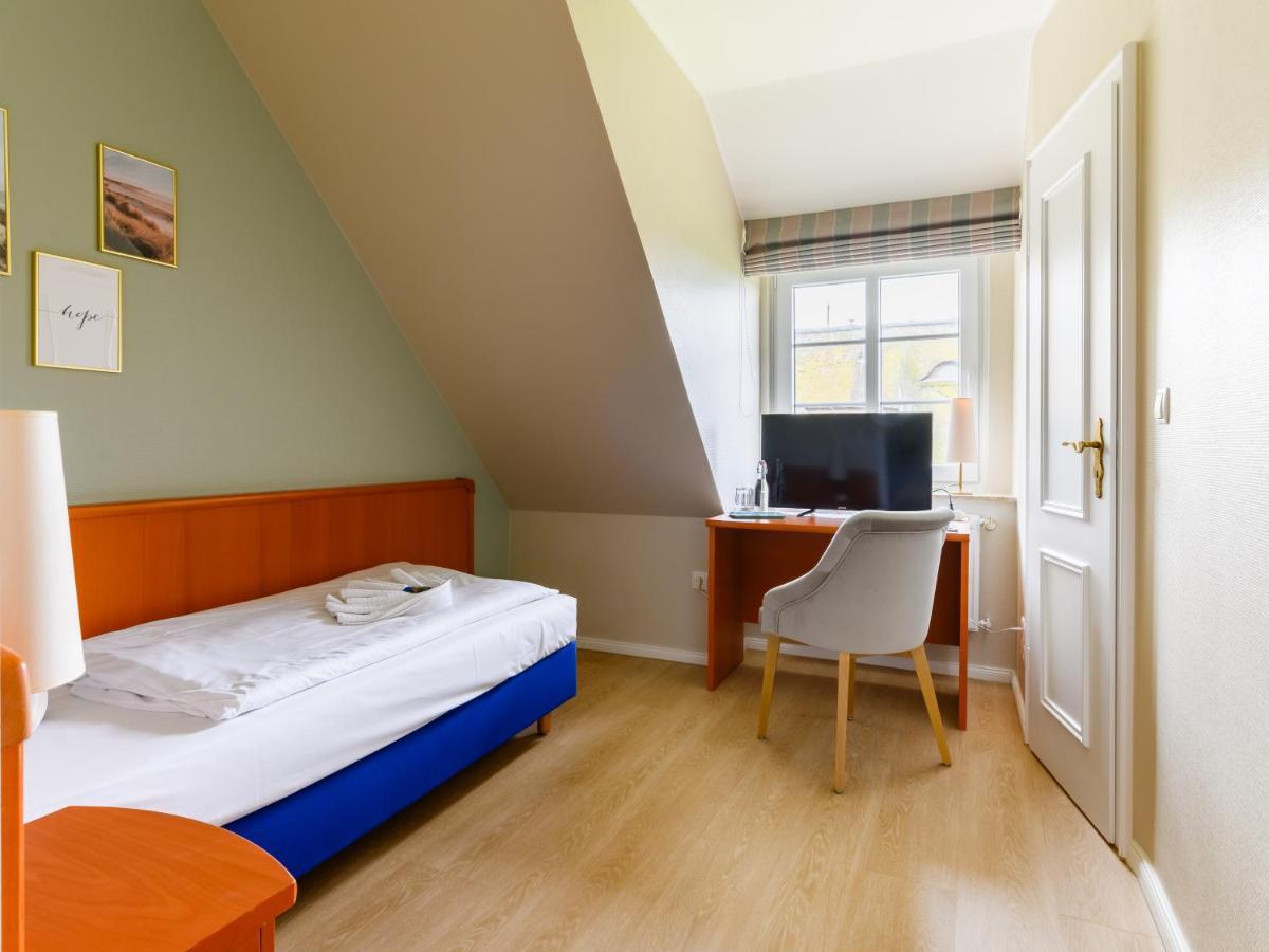 Nordsee-Hotel Arlau-Schleuse Hattstedtermarsch Экстерьер фото